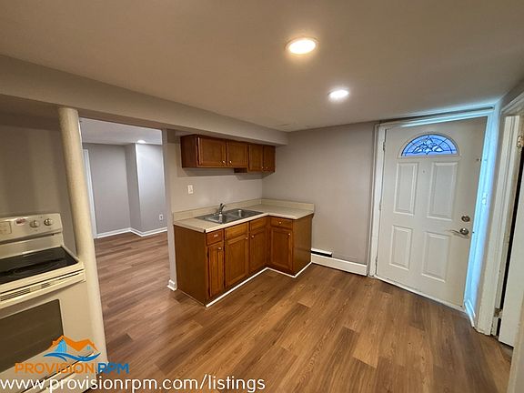 5th image of 1000 Linda Lee Dr #1000B