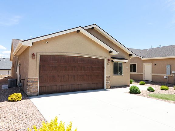 2nd image of 592 Teatro Ct
