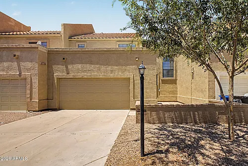 2084 N Sunset Dr Photo 1