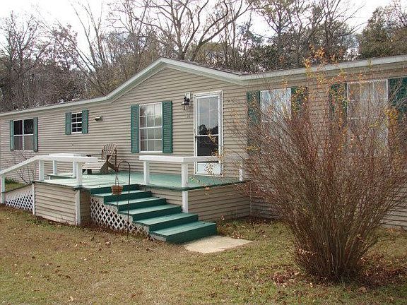2nd image of 16 Chandler Dr