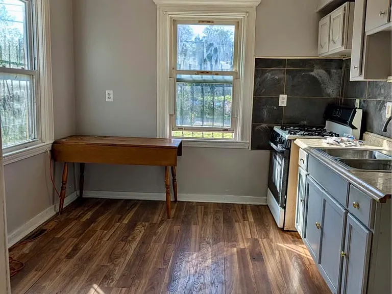 115 Wakefield Ave #1 — Photo 11