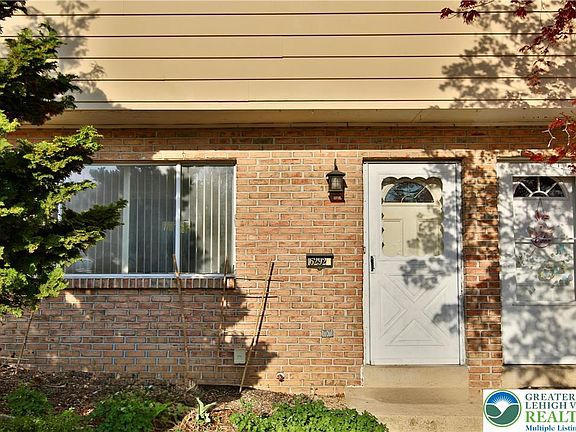 3rd image of 6292 Glen Ct