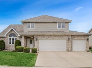 16812 Manor Dr, South Holland, IL 60473