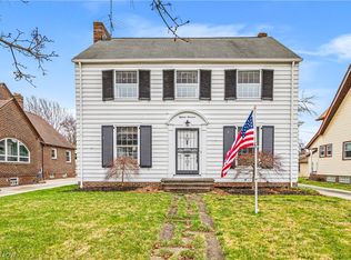 18000 Maplecliff Rd, Cleveland, OH 44119