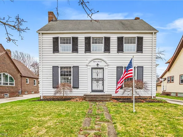 18000 Maplecliff Rd, Cleveland, OH 44119