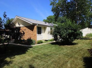 6446 S 20th St, Milwaukee, WI 53221