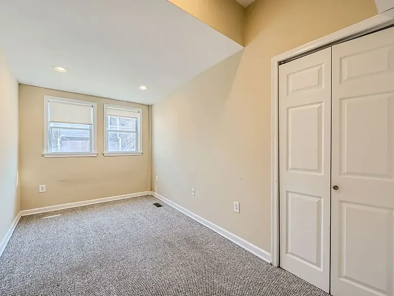 305 S Collington Ave — Photo 19