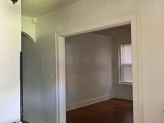 Entrance/Living Room