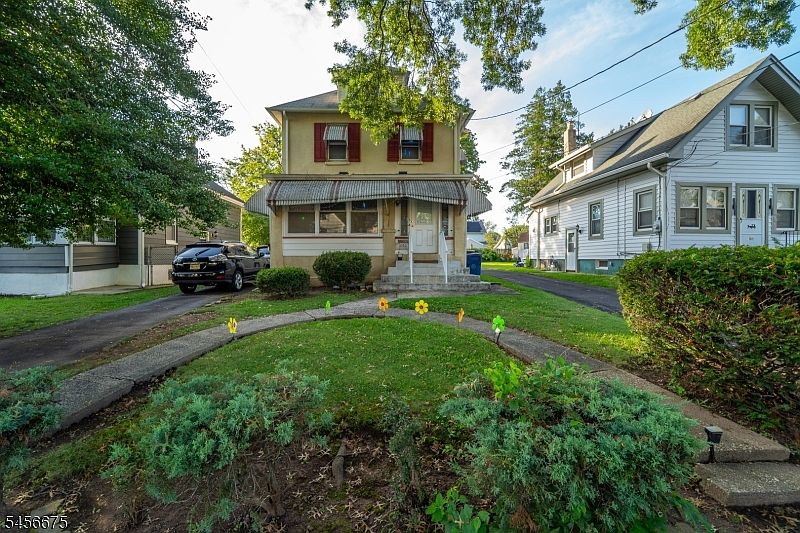 1st image of 1251 Columbia Ave