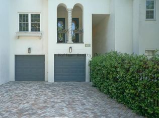 2206 W Horatio St, Tampa, FL 33606