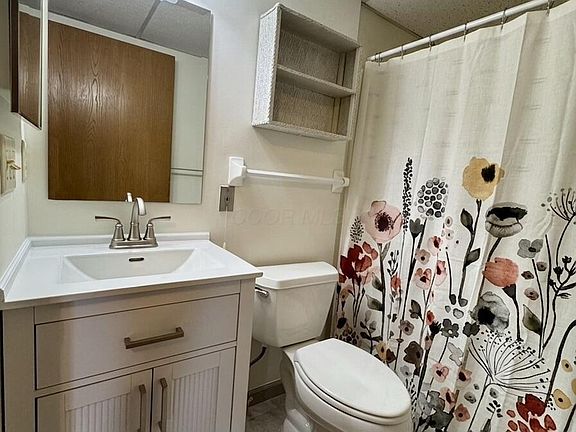 4th image of 3967 Karl Rd APT 227