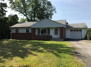 571 Temple Hill Rd, New Windsor, NY 12553