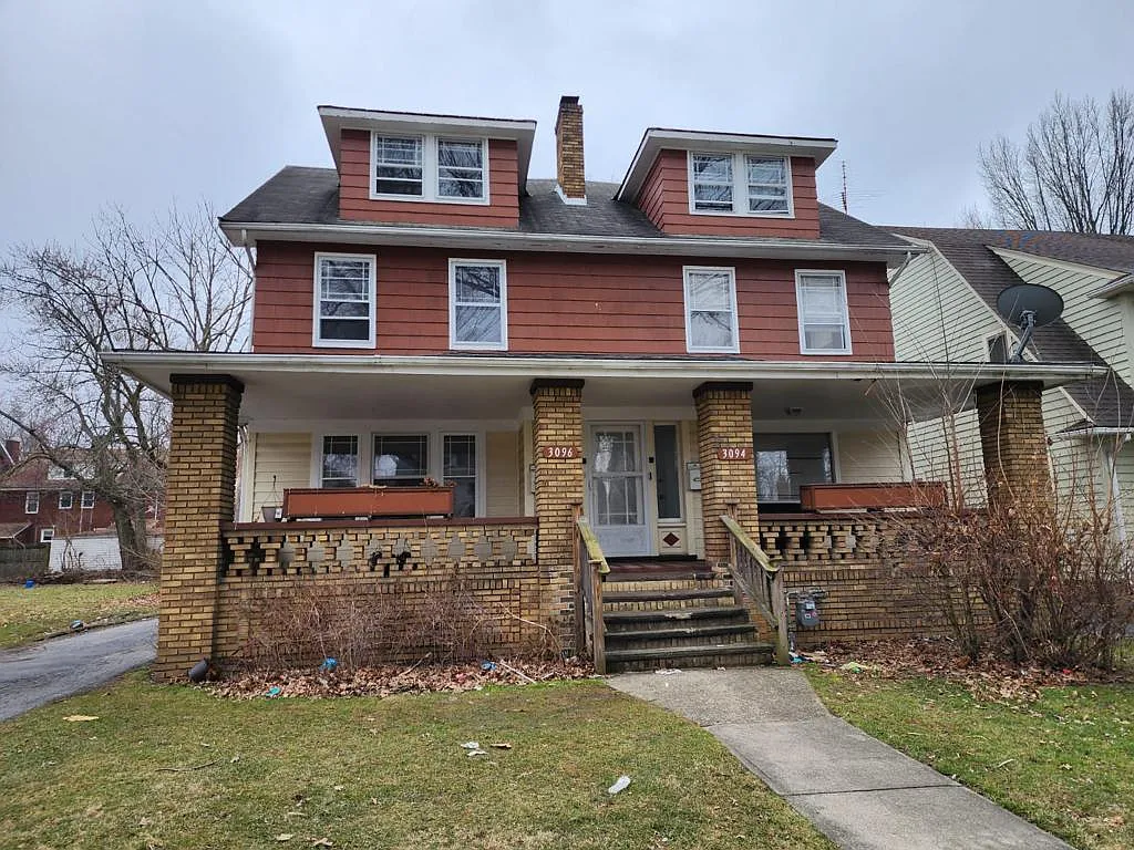 3094 E Derbyshire Rd photo 1