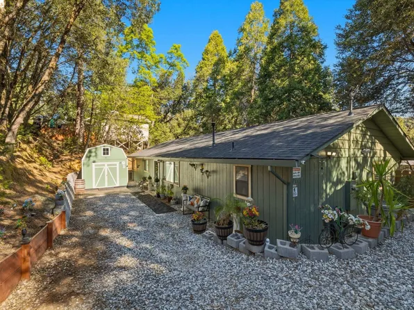 21999 Fallview Dr, Sonora, CA 95370