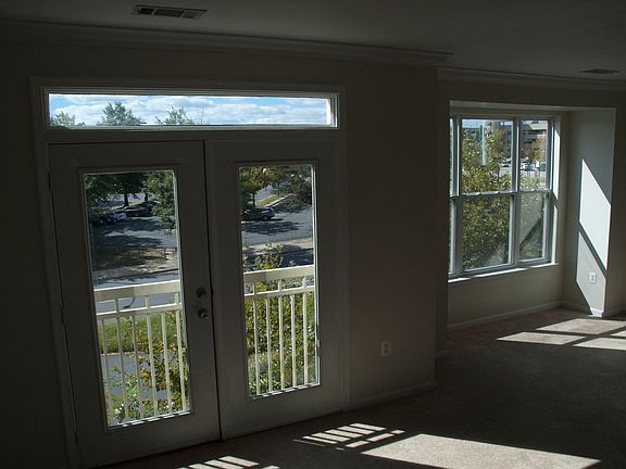 4th image of 9486 Virginia Center Blvd Unit 314