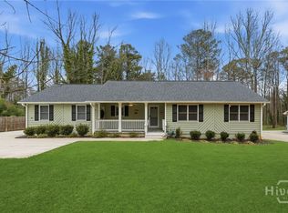 1066 Oak Rd SW, Lilburn, GA 30047