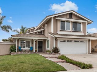12 Calle Albarda, Rancho Santa Margarita, CA 92688