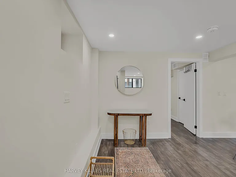 692 Richmond St W #3 — Photo 5