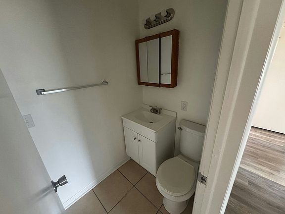 2nd image of 4463 N Campbell Ave