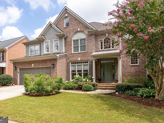 3rd image of 3400 Fieldwood Dr SE