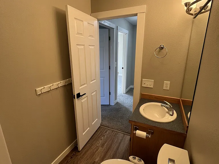 1341 Colony Ct — Photo 27