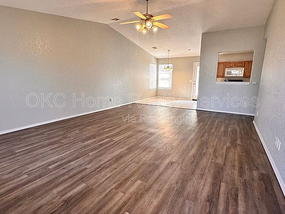 5th image of 5520 Bush Creek Way