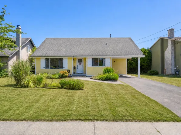 4576 61st St, Delta, BC V4K 3L2