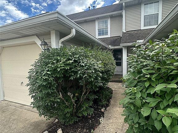 2nd image of 2450 Wrens Dr S