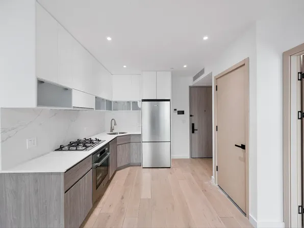 42-62 Hunter Street 3C image 3 of 9