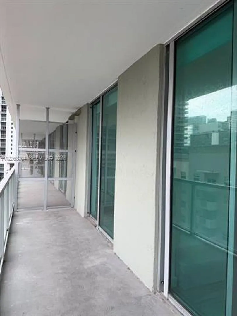 1111 SW 1st Ave cu-1722-N, Miami, FL 33130 — Photo 3