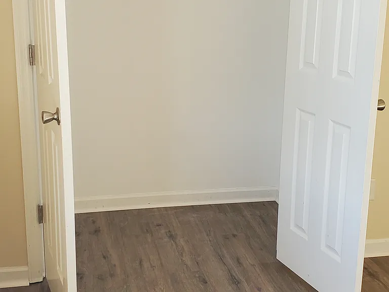 9745 Falcon Crest Dr — Photo 7