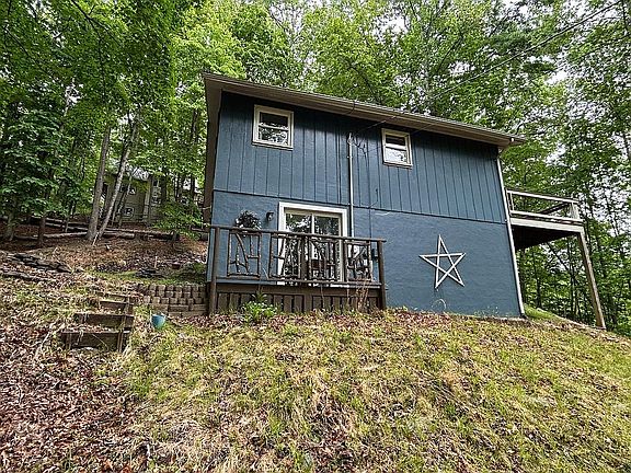 2nd image of 114 Sweetleaf Ln