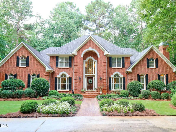 112 Plantation Oaks Dr, Macon, GA 31220