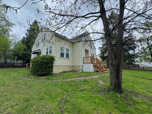 806 Mitchell St #1