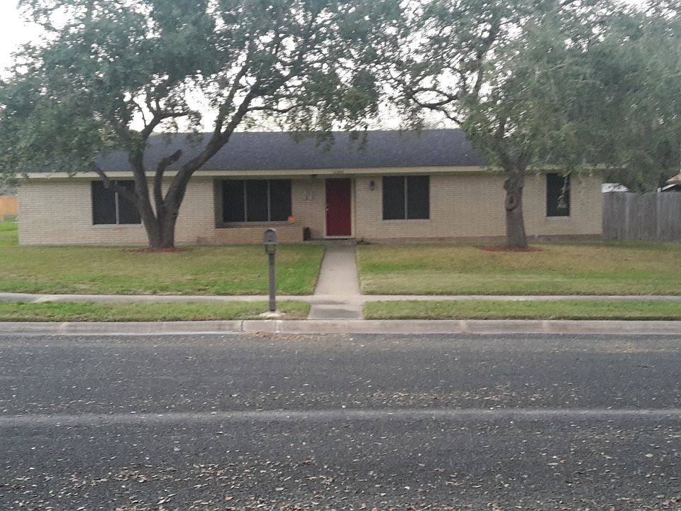1st image of 1405 Robin Ln