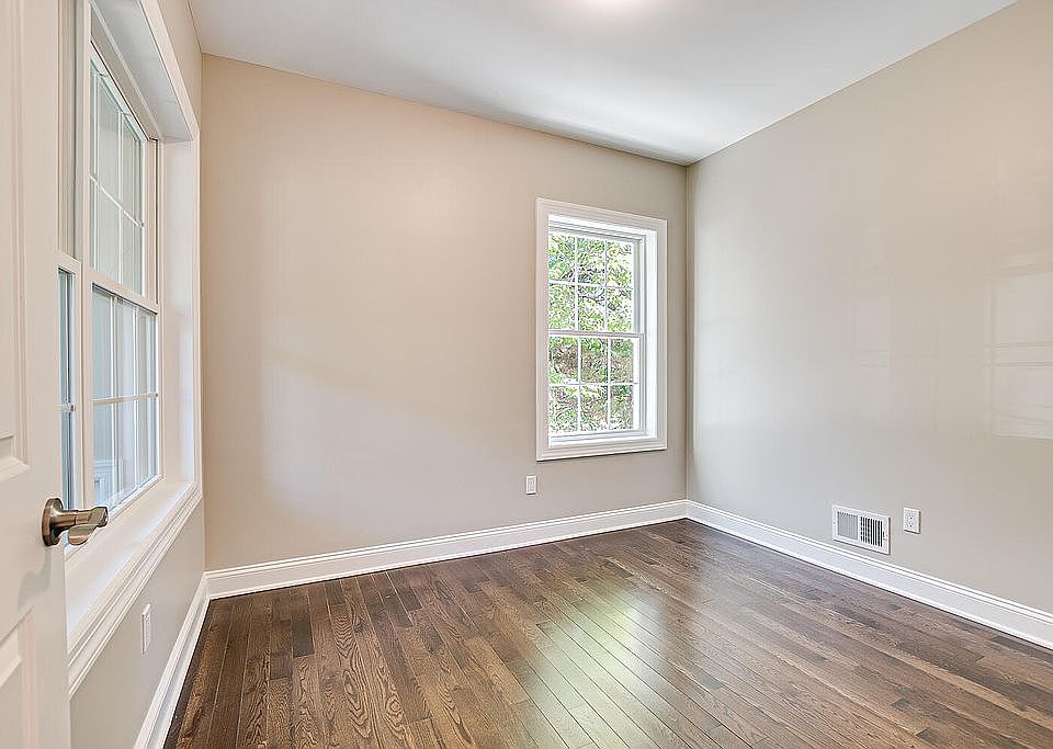 Office - 1st Floor