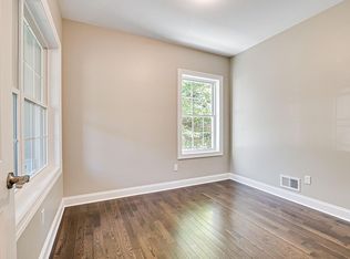 11 Carmen St, Somerset, NJ