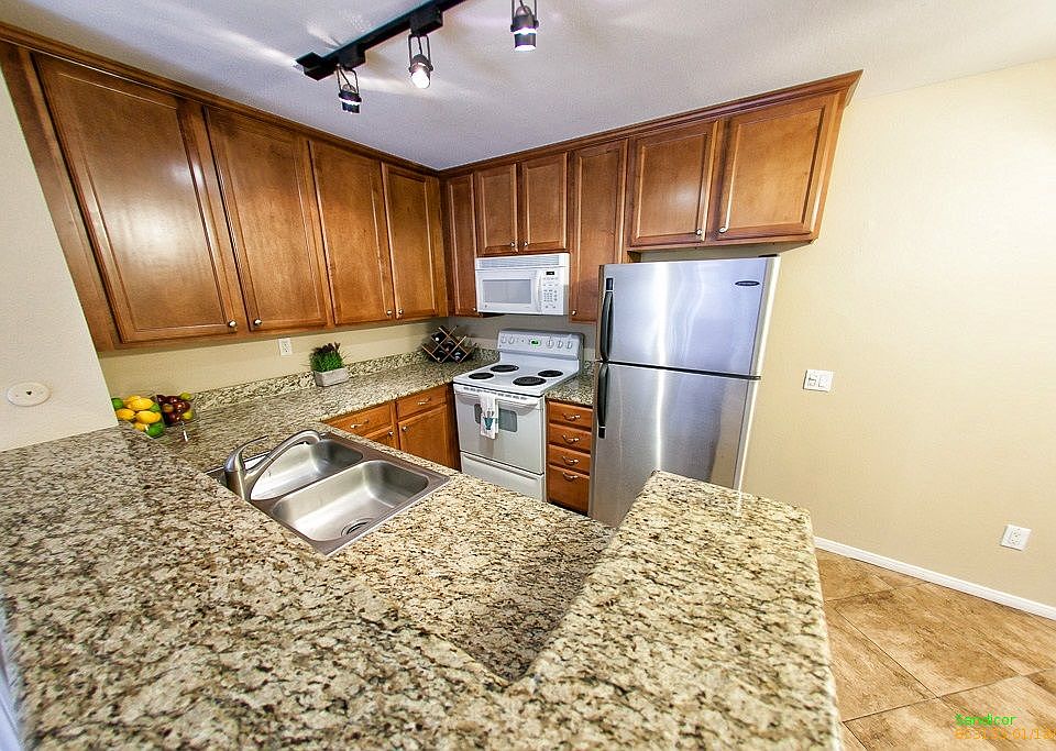 1st image of 3456 Castle Glen Dr Unit 177