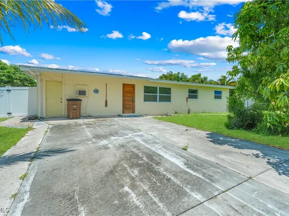 127 Schneider Dr, Fort Myers, FL 33905