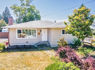 1224 SW Oak St, Grants Pass, OR 97526