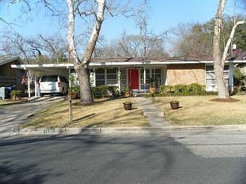 1st image of 1224 Corona Dr