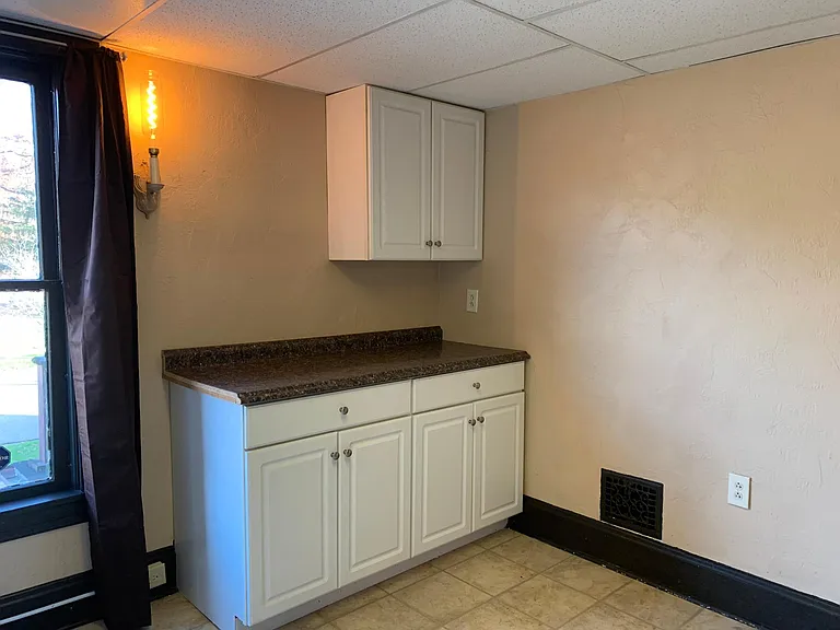 213 Park Ave #2 — Photo 4