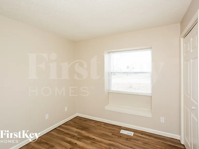 5893 Beau Jardin Dr — Photo 12