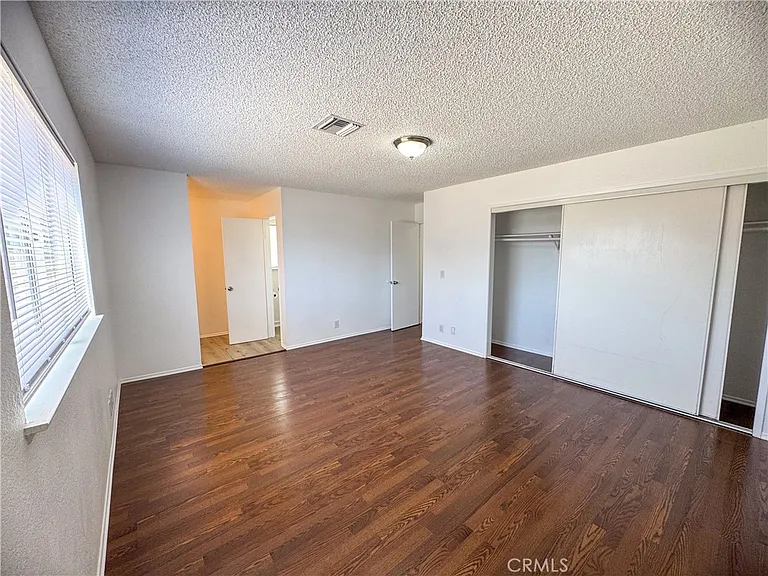 1040 Chagal Ave — Photo 9