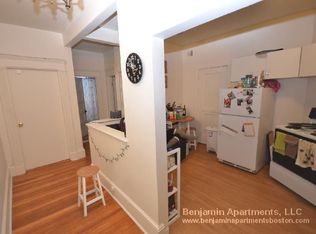 1569 Beacon St #2F, Brookline, MA 02446