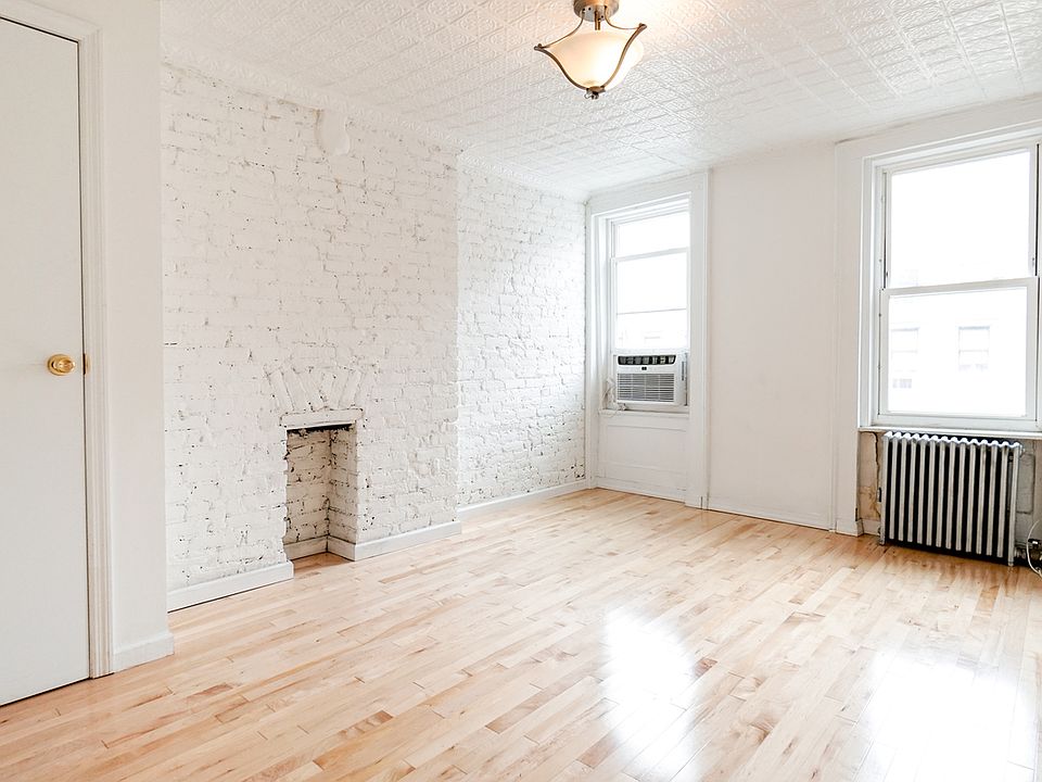 1st image of 94 Saint Marks Pl #8A