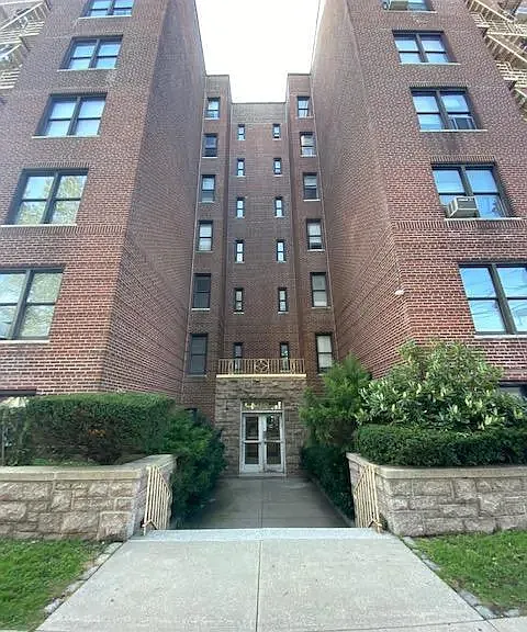 4313 Kepler Ave #2C — Photo 1