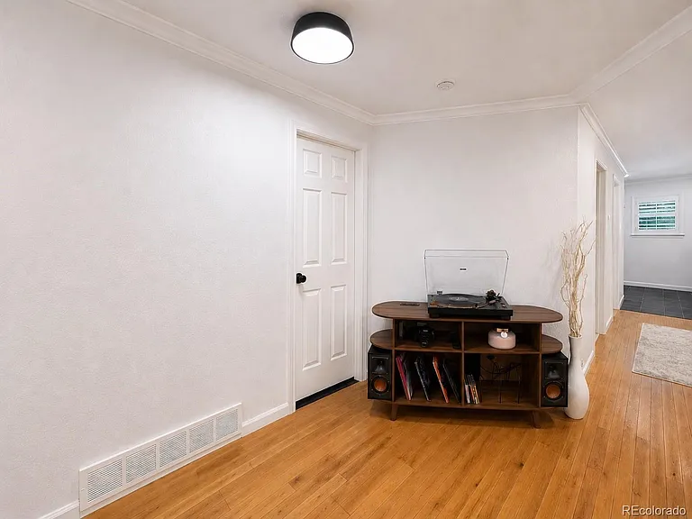 11 W Ellsworth Ave #21 — Photo 26