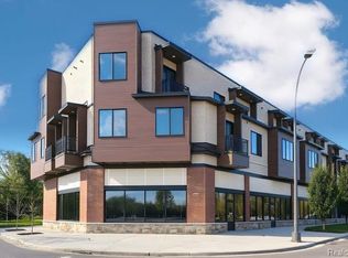 1760 E Auburn Rd #203, Rochester Hills, MI 48307