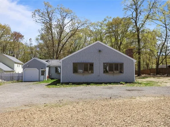 172 Holliston St, Medway, MA 02053